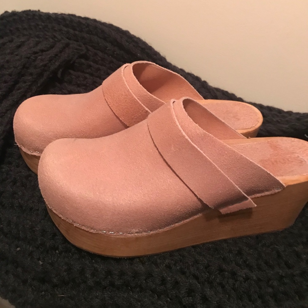 Sanita wooden clogs